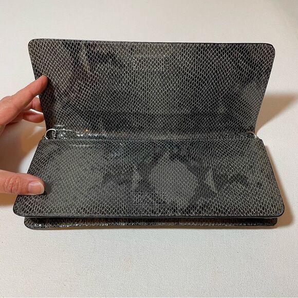 Anne Taylor Leather Shoulder Bag in Python Print - Picture 8 of 11